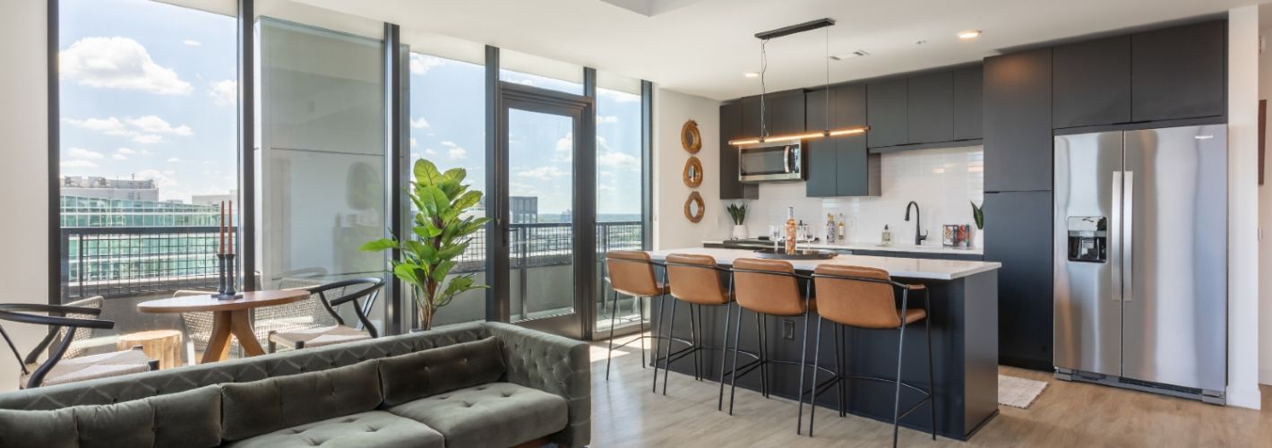 Open concept living room and kitchen	